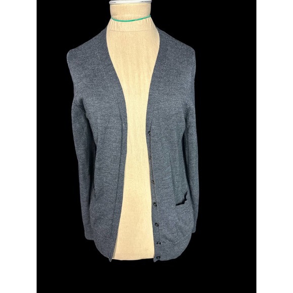 Lord & Taylor Gray Fine Merino Wool Cardigan Size Small - Picture 1 of 3
